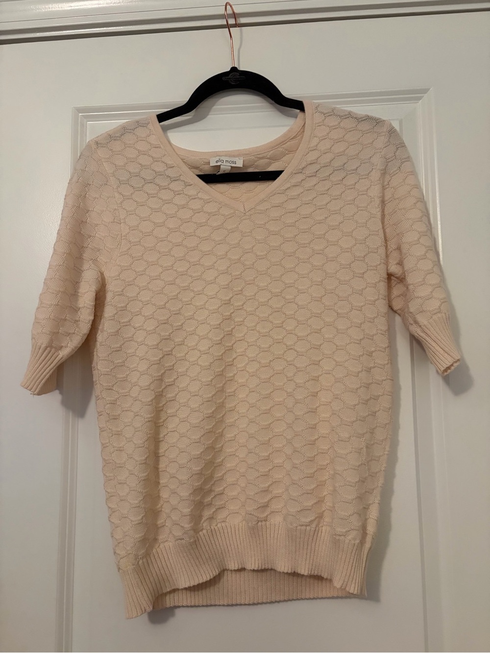 Ella Moss Cream V-Neck Short Sleeve Knit Sweater